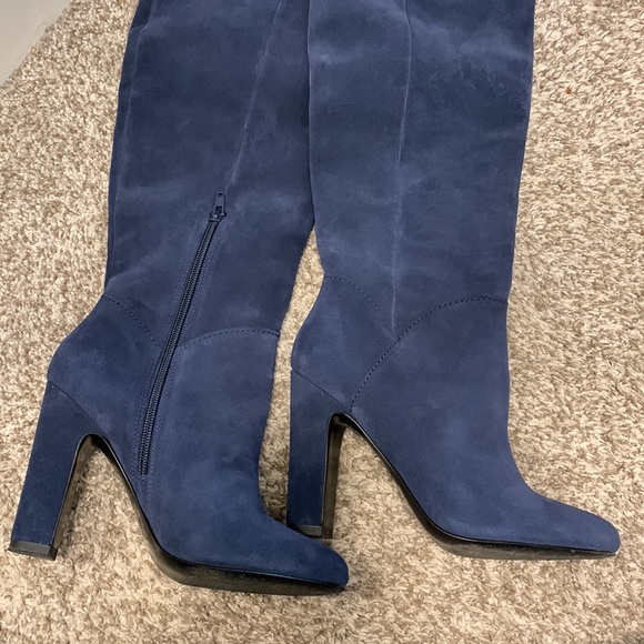 Blue suede boots! Over the knee - Picture 4 of 9